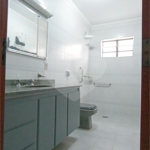 Casa à venda com 5 quartos, sendo 3 suítes, em Nova Vinhedo, Vinhedo, SP