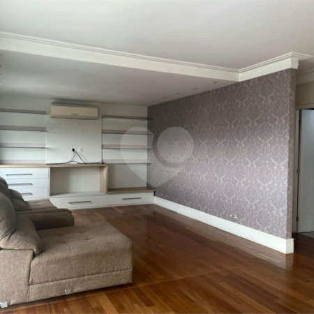 Apartamento à venda com 3 suítes em Vila Andrade, São Paulo, SP