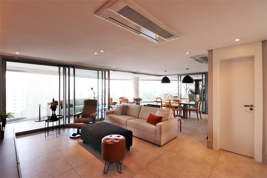 Apartamento à venda com 4 suítes em Santana, São Paulo, SP