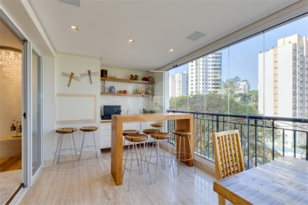 Apartamento à venda com 4 quartos, sendo 2 suítes, em Campo Belo, São Paulo, SP