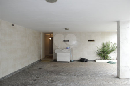 Casa à venda ou para alugar com 5 suítes em Jardim Leonor, São Paulo, SP