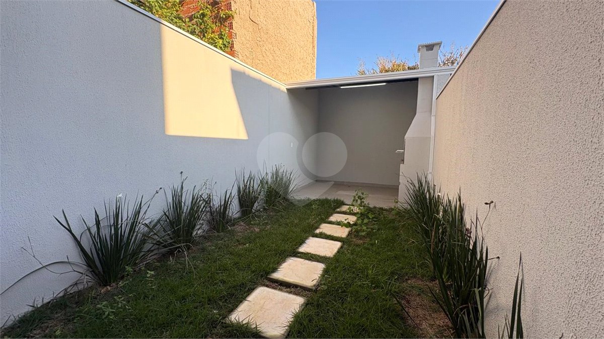 Casa de Vila à venda com 2 suítes em Jardim São Paulo, Sorocaba, SP
