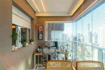 Apartamento à venda com 2 quartos, sendo 1 suíte, em Jardim das Acácias, São Paulo, SP