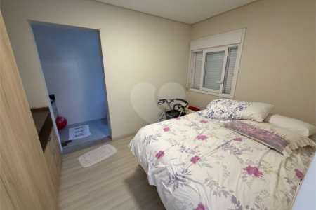 Sobrado à venda com 5 quartos, sendo 3 suítes, em Jardim Franca, São Paulo, SP