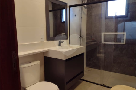 Casa à venda com 4 suítes no condomínio Residencial Villa do Sol, Valinhos - SP