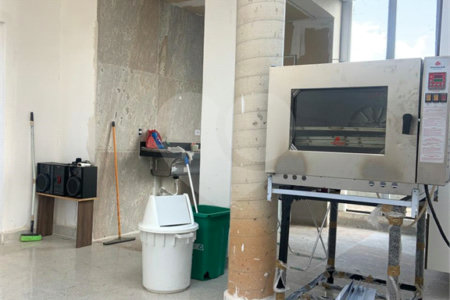 Casa à venda ou para alugar com 7 quartos, sendo 5 suítes,  no condomínio Shambala 3, Atibaia - SP