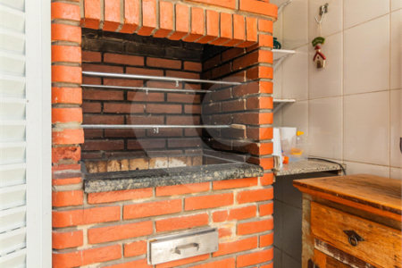Casa à venda com 3 quartos, sendo 1 suíte, no condomínio Villaggio Di Firenze, São Paulo - SP