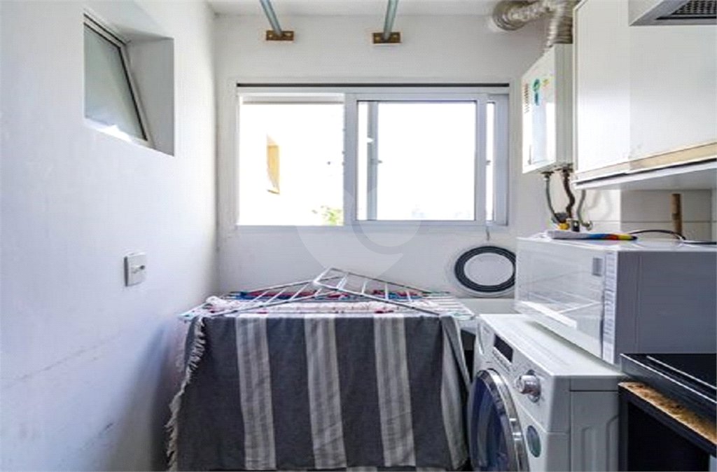 Apartamento à venda com 2 quartos, sendo 1 suíte, em Parque Reboucas, São Paulo, SP