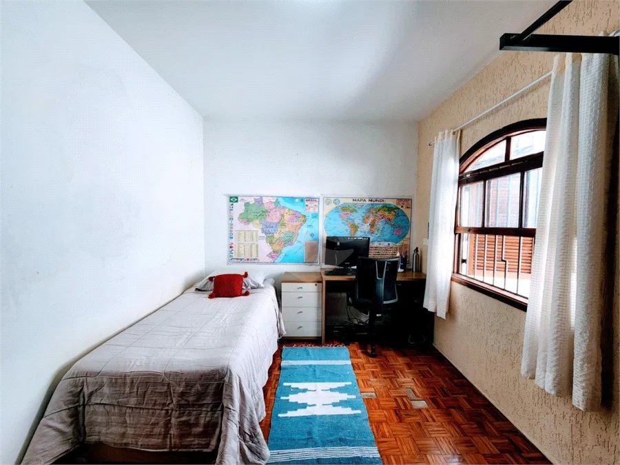 Sobrado à venda com 3 quartos, sendo 1 suíte, em Horto, São Paulo, SP