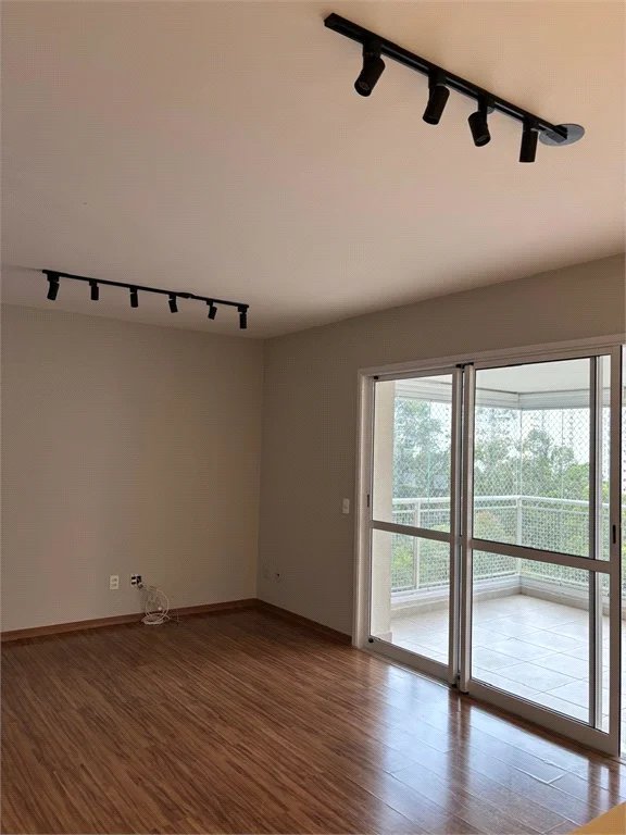 Apartamento à venda com 3 quartos, sendo 2 suítes, em Vila Andrade, São Paulo, SP