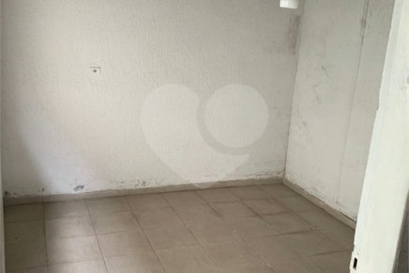 Casa à venda com 4 quartos em Vila Ipojuca, São Paulo, SP