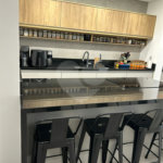 Apartamento à venda com 3 quartos, sendo 1 suíte, em Vila Scarpelli, Santo André, SP
