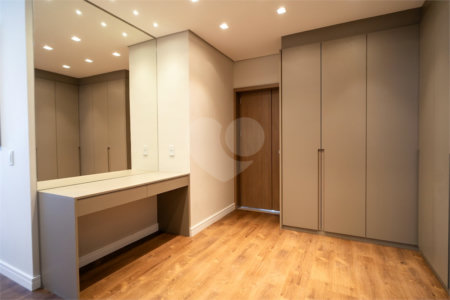 Apartamento à venda com 3 suítes em Jardim Faculdade, Sorocaba, SP