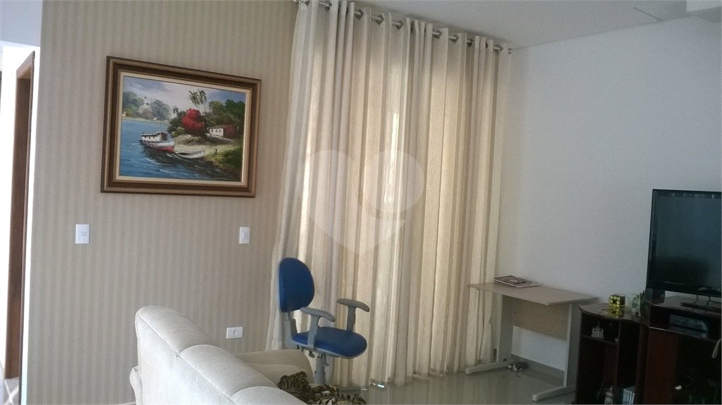 Casa à venda com 3 suítes,  no condomínio Aruã, Mogi das Cruzes - SP