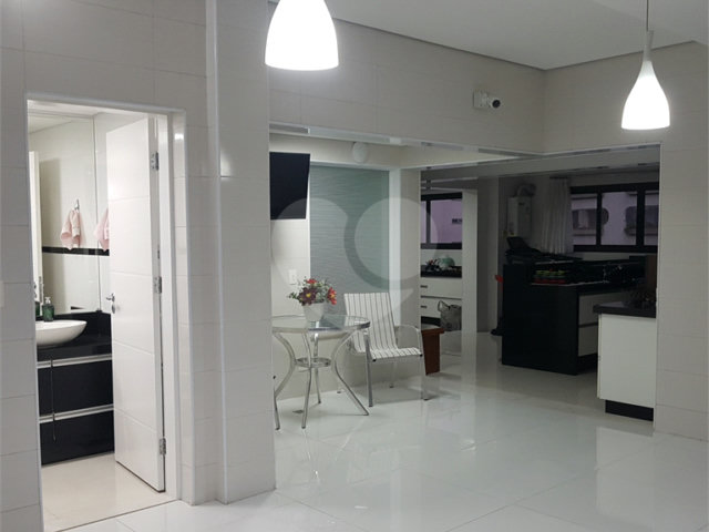 Cobertura à venda com 4 quartos, sendo 3 suítes,  em Santana, São Paulo, SP