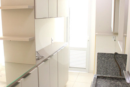 Apartamento à venda com 3 quartos, sendo 1 suíte, em Jardim Ypê, Paulínia, SP