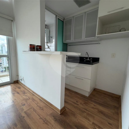 Duplex à venda ou para alugar com 1 suíte em Vila Nova Conceição, São Paulo, SP