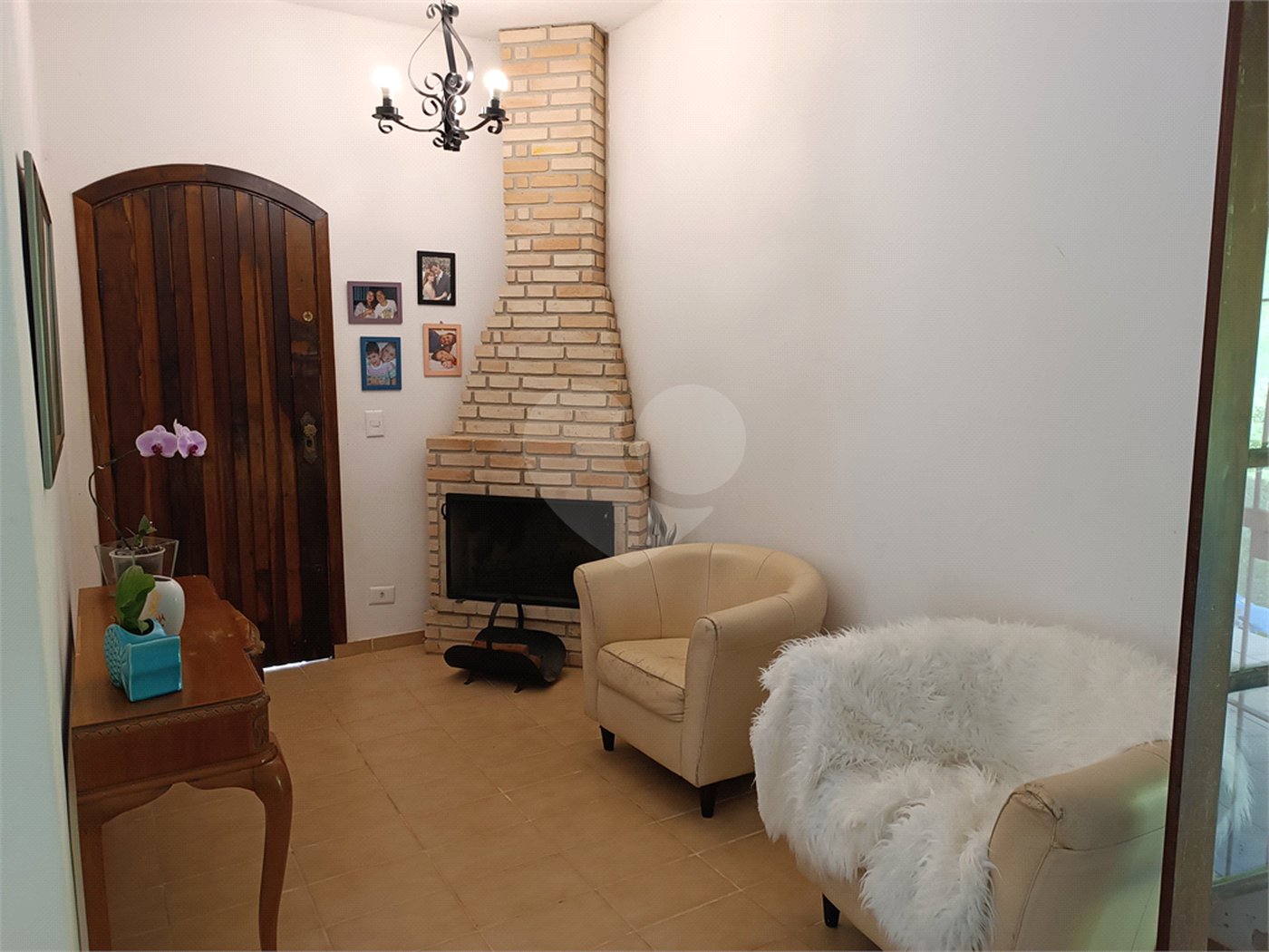 Chácara à venda com 2 quartos, sendo 1 suíte, em Caete (mailasqui), São Roque, SP