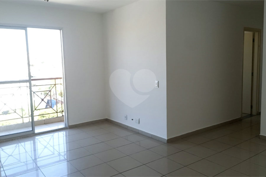 Apartamento à venda com 2 quartos em Vila Mazzei, São Paulo, SP