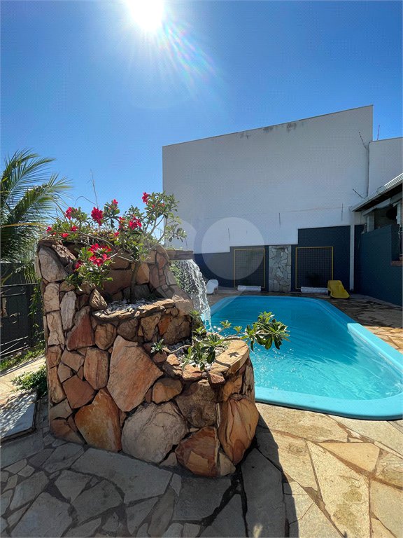 Casa à venda ou para alugar com 4 suítes em Jardim Cuiabá, Cuiabá, MT