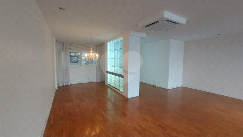 Apartamento à venda com 3 quartos, sendo 1 suíte, em Botafogo, Rio de Janeiro, RJ