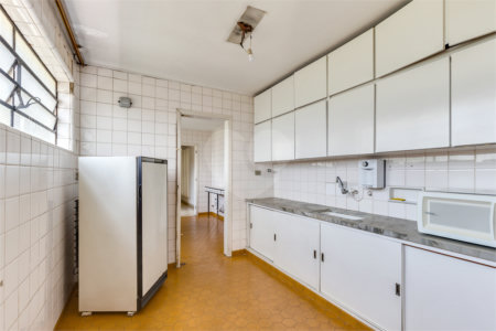 Sobrado à venda com 5 quartos, sendo 2 suítes, em Brooklin, São Paulo, SP
