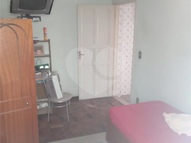 Casa à venda com 4 quartos, sendo 1 suíte,  no Centro, Mairiporã, SP