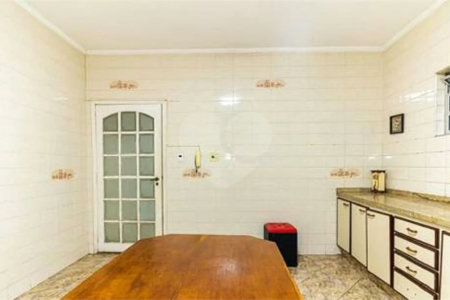 Sobrado à venda com 3 quartos, sendo 1 suíte,  em Vila Gustavo, São Paulo, SP