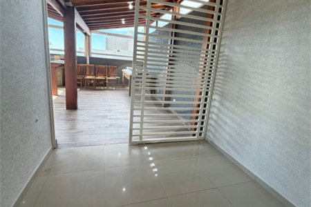 Sobrado à venda com 3 quartos, sendo 1 suíte,  em Jardim Maristela, Atibaia, SP