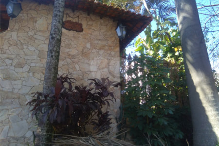 Casa à venda com 4 suítes em Vila Galvão, Guarulhos, SP