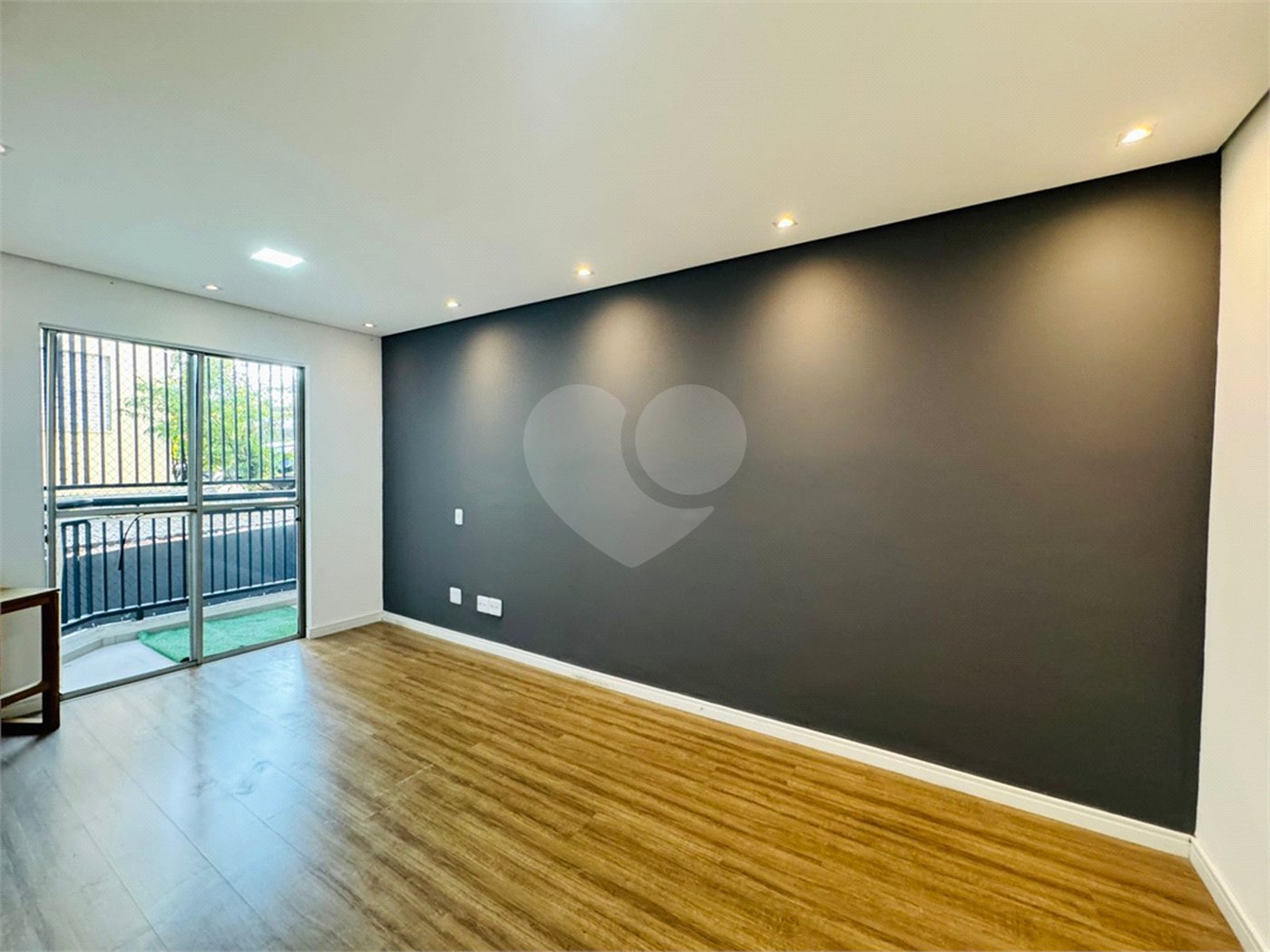 Apartamento à venda com 2 quartos em Gopoúva, Guarulhos, SP