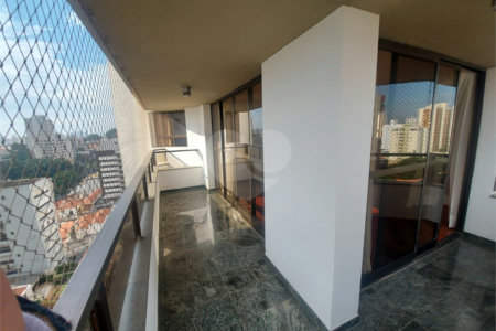 Apartamento à venda com 3 quartos, sendo 1 suíte, em Sumaré, São Paulo, SP