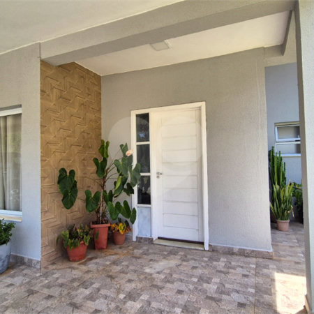 Casa à venda com 5 quartos, sendo 4 suítes, no condomínio Terras de Lucas, Sorocaba - SP