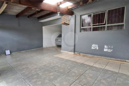 Casa de Vila à venda com 2 quartos em Vila Dylze, Votorantim, SP