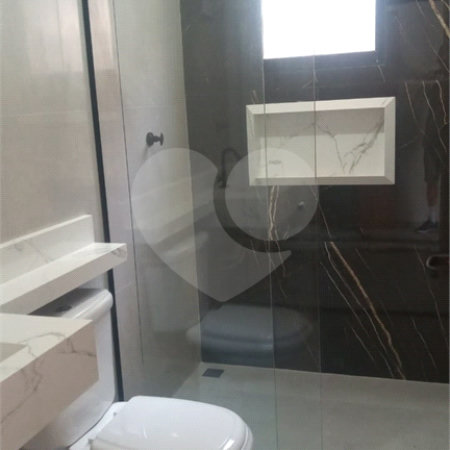 Casa Térrea à venda com 3 quartos, sendo 1 suíte,  no Centro, Bom Jesus dos Perdões, SP