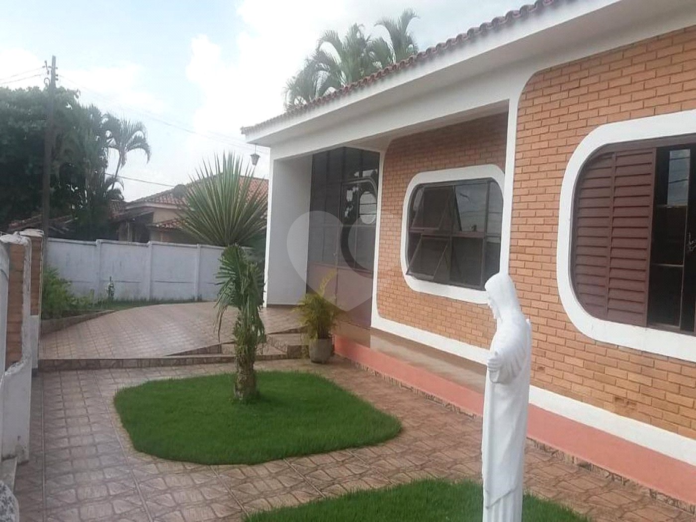 Casa à venda com 3 quartos no Centro, Iperó, SP