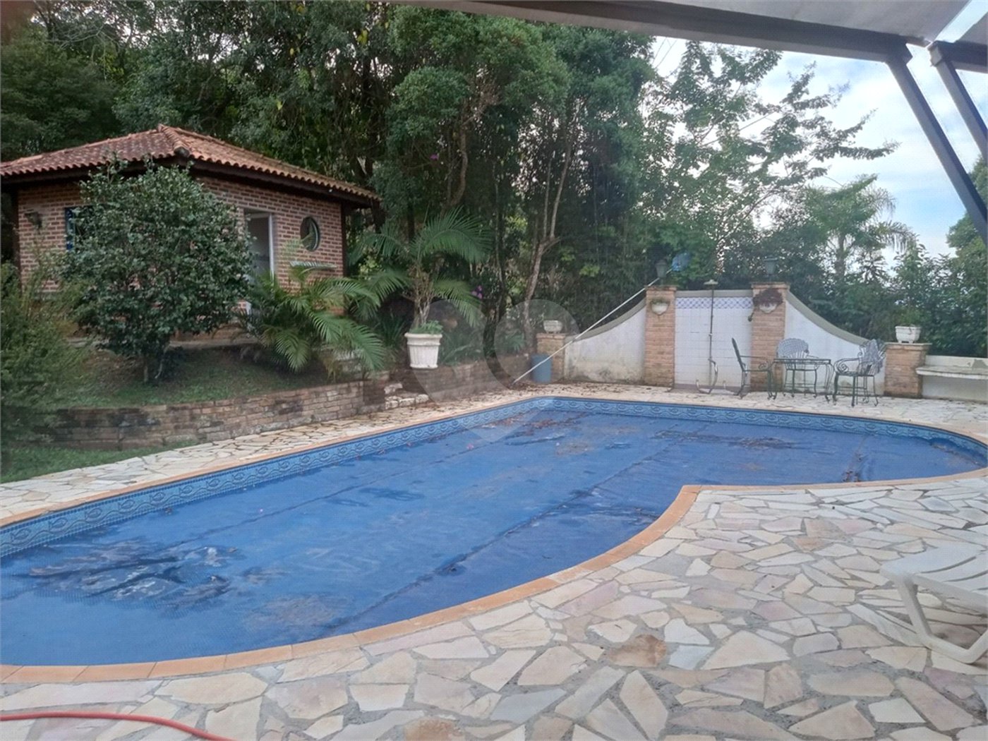 Chácara à venda com 7 quartos, sendo 3 suítes, em Saboó, São Roque, SP