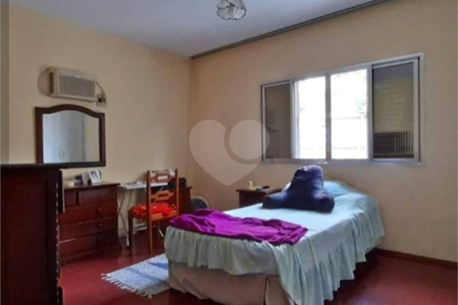 Sobrado à venda com 3 quartos, sendo 2 suítes, em Parada Inglesa, São Paulo, SP