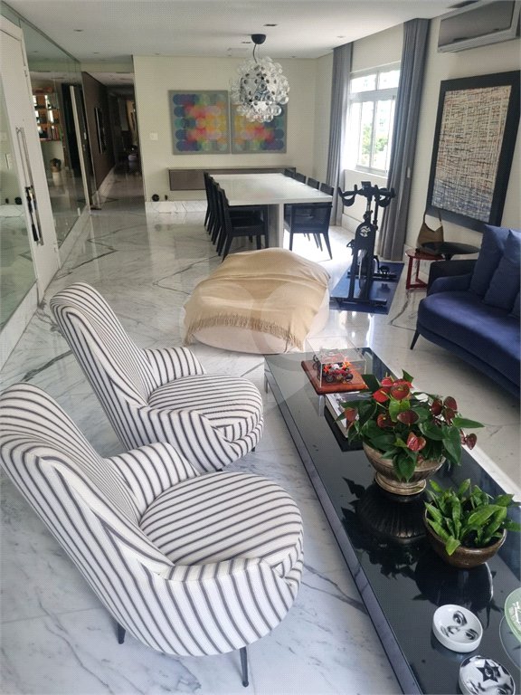 Apartamento à venda com 2 suítes em Cerqueira César, São Paulo, SP