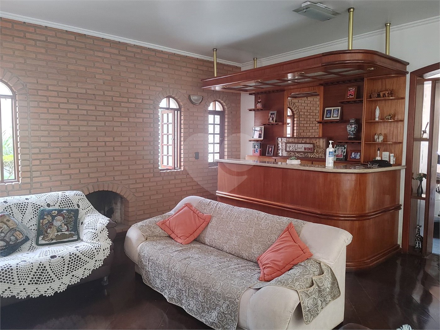 Casa à venda com 4 quartos, sendo 2 suítes, em Parque dos Príncipes, São Paulo, SP