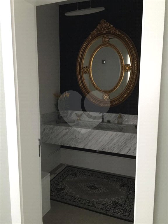 Casa à venda ou para alugar com 4 suítes no condomínio Suíça da Cantareira, Mairiporã - SP