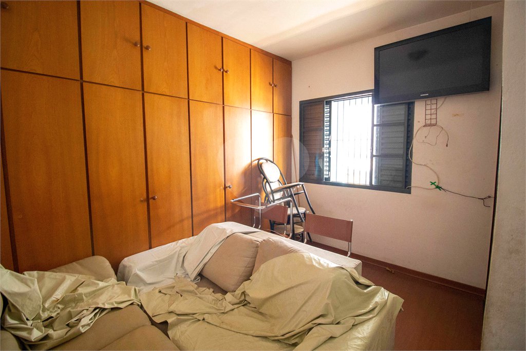 Casa à venda com 3 quartos, sendo 1 suíte, em Vila Junqueira, São Roque, SP