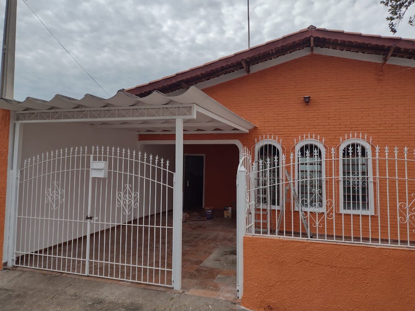 Casa à venda com 2 quartos em Hortolândia, SP