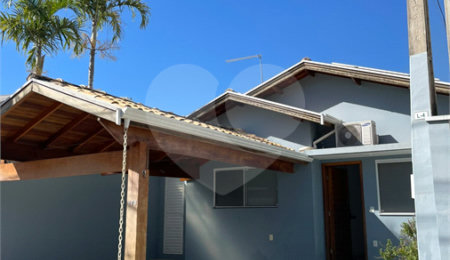 Casa à venda com 3 quartos, sendo 1 suíte,  no condomínio Villaggio DI Itaici, Indaiatuba - SP