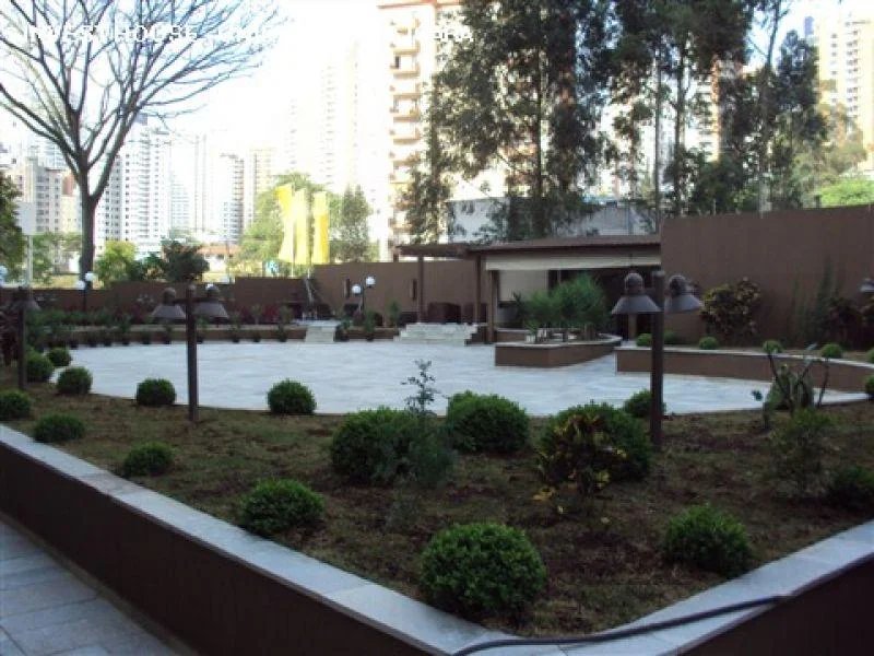 Apartamento à venda com 4 quartos, sendo 3 suítes,  em Vila Andrade, São Paulo, SP
