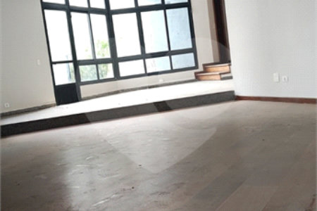 Duplex à venda com 3 suítes em Vila Suzana, São Paulo, SP