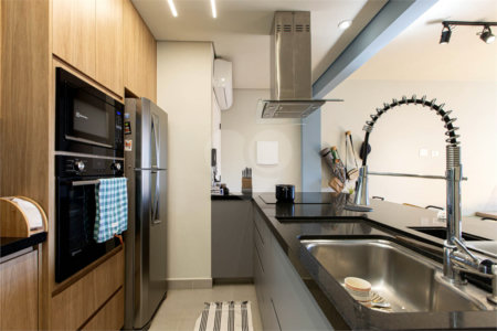 Apartamento à venda com 2 quartos, sendo 1 suíte, em Pinheiros, São Paulo, SP