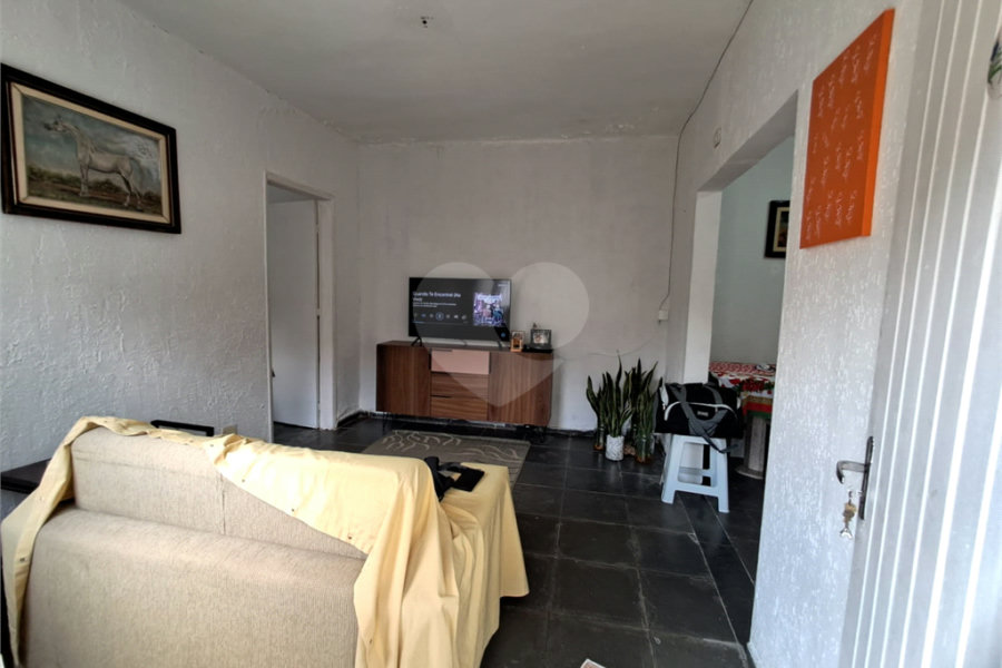Sobrado à venda com 4 quartos em Parada Inglesa, São Paulo, SP