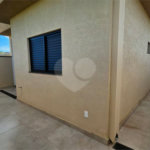 Casa à venda com 2 quartos, sendo 1 suíte, no condomínio Tivolli, Itapetininga - SP