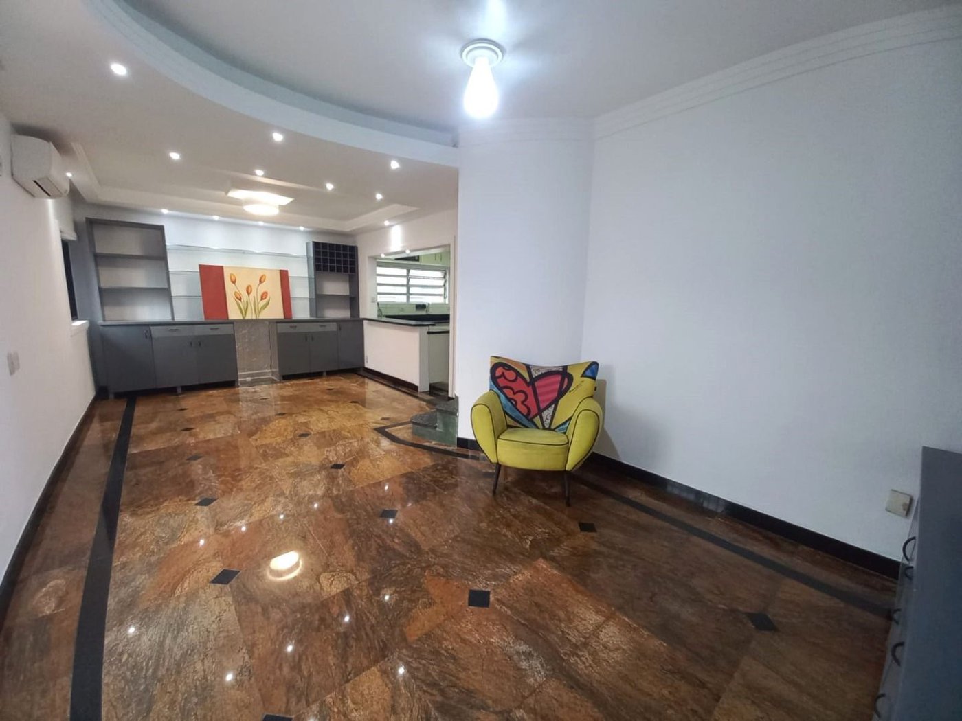 Casa com 3 dormitórios à venda, 150 m² por R$ 960.000,00 - Macuco - Santos/SP